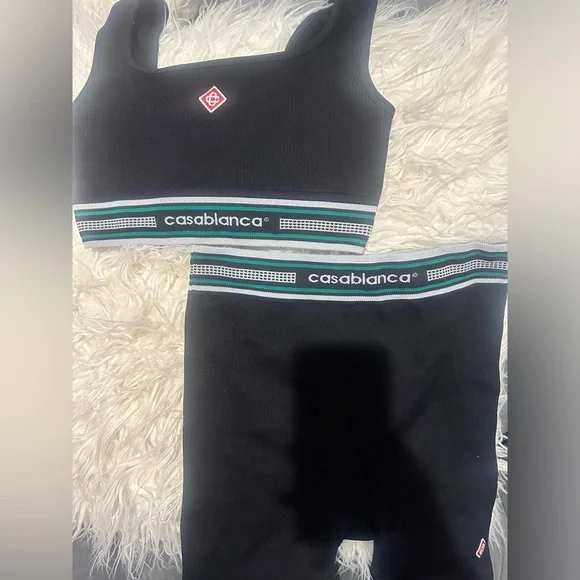 Women’s Casablanca two piece set - Picture 2 of 7